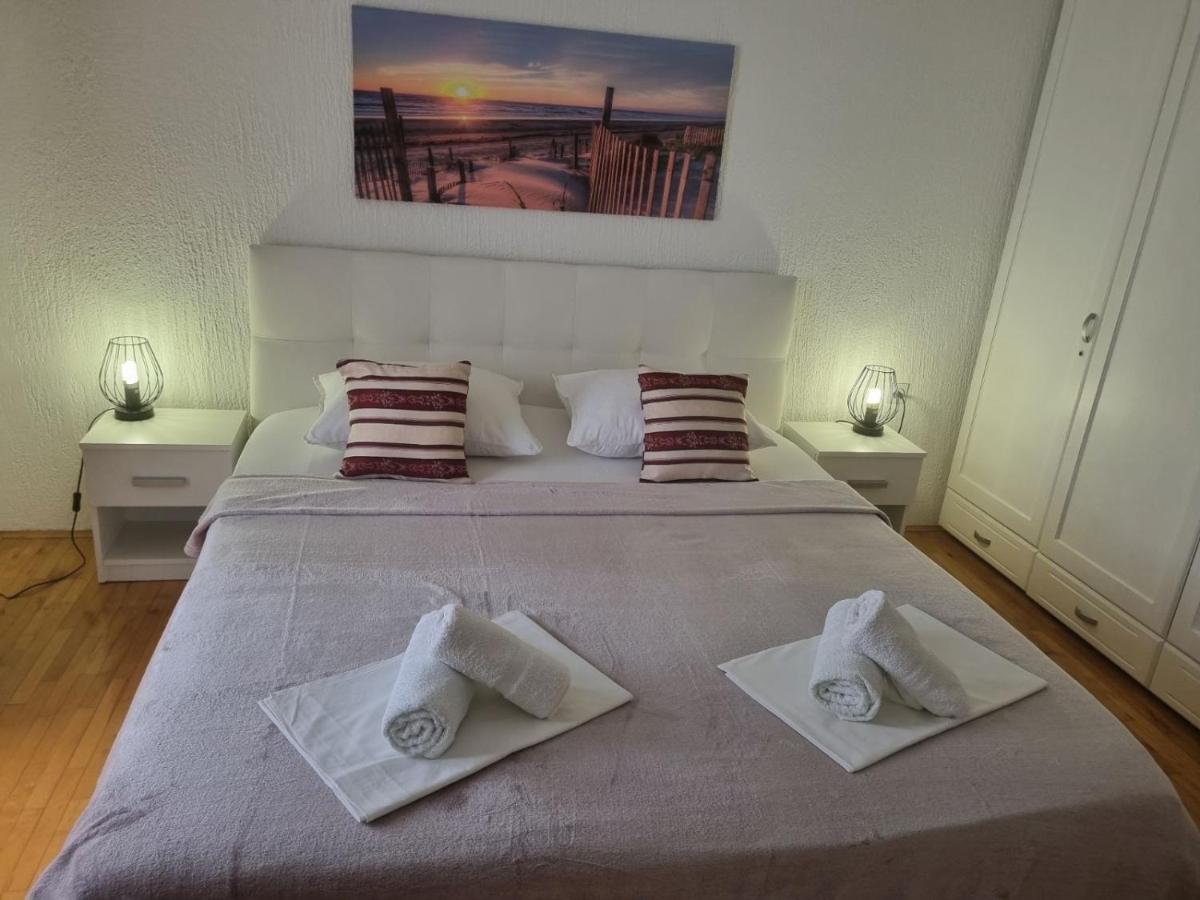 Apartment Rita Senj  Luaran gambar